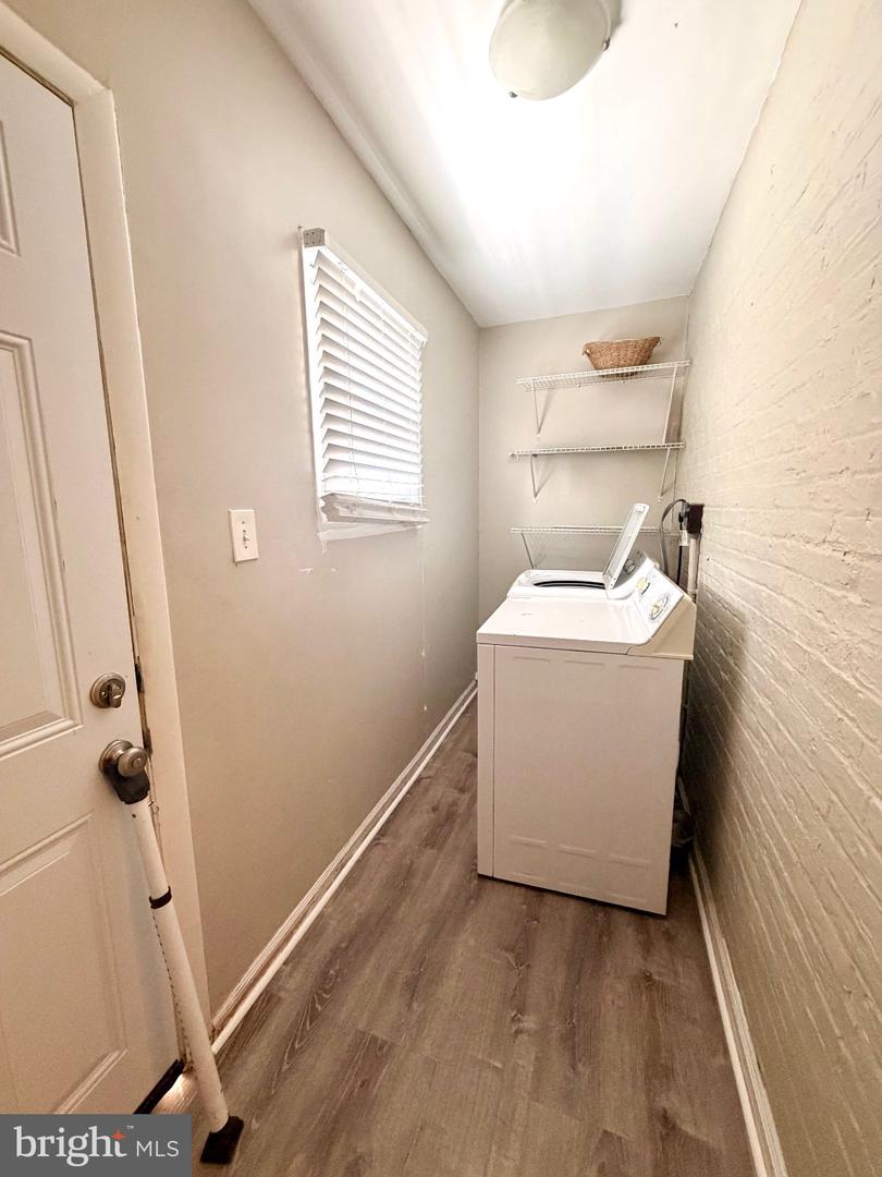 306 Penn St Property Photo 6