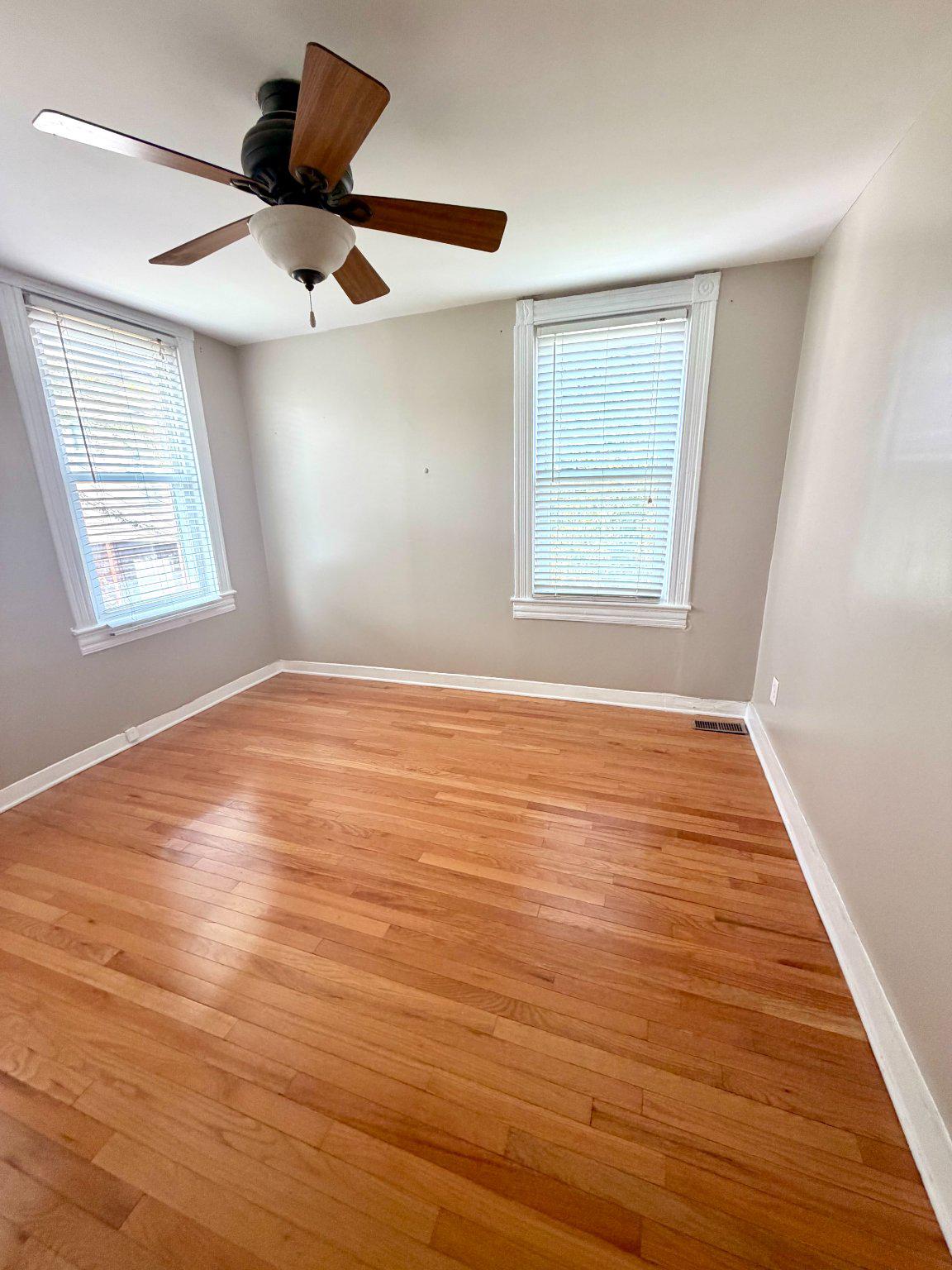 306 Penn St Property Photo 13