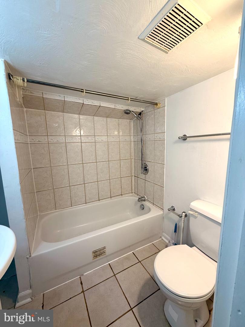 306 Penn St Property Photo 19