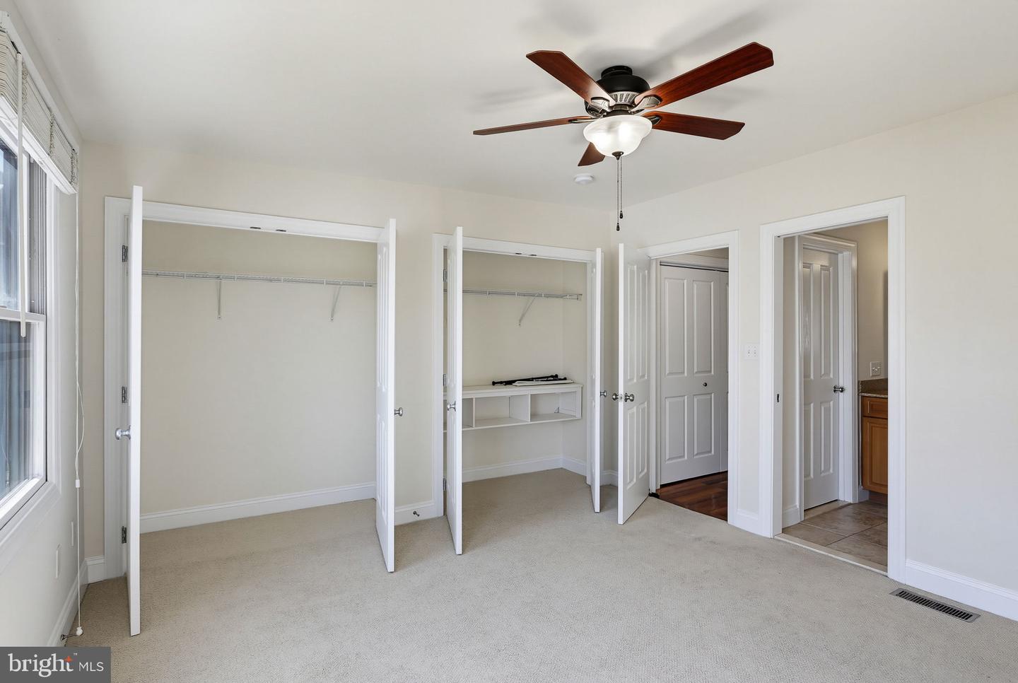 1215 S Bouldin St Property Photo 24