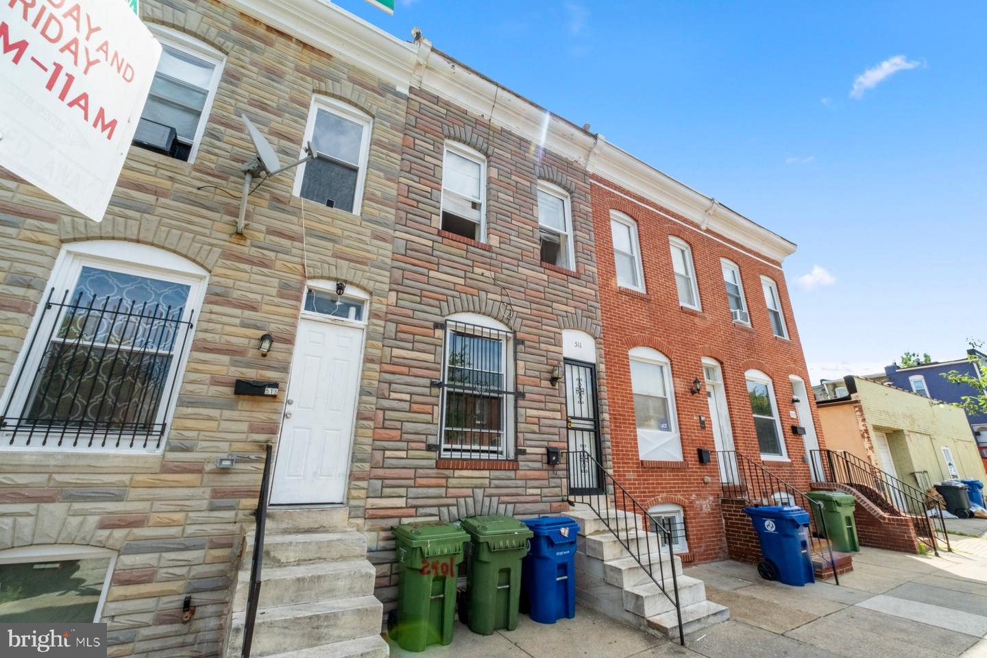 511 N Montford Ave Property Photo 3