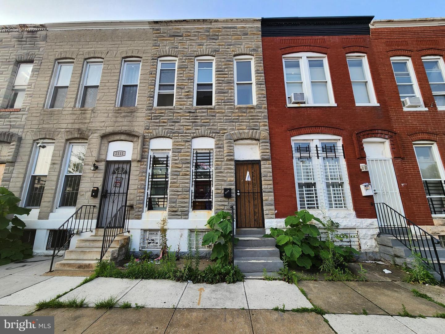 2113 WILKENS AVE Property Photo 1