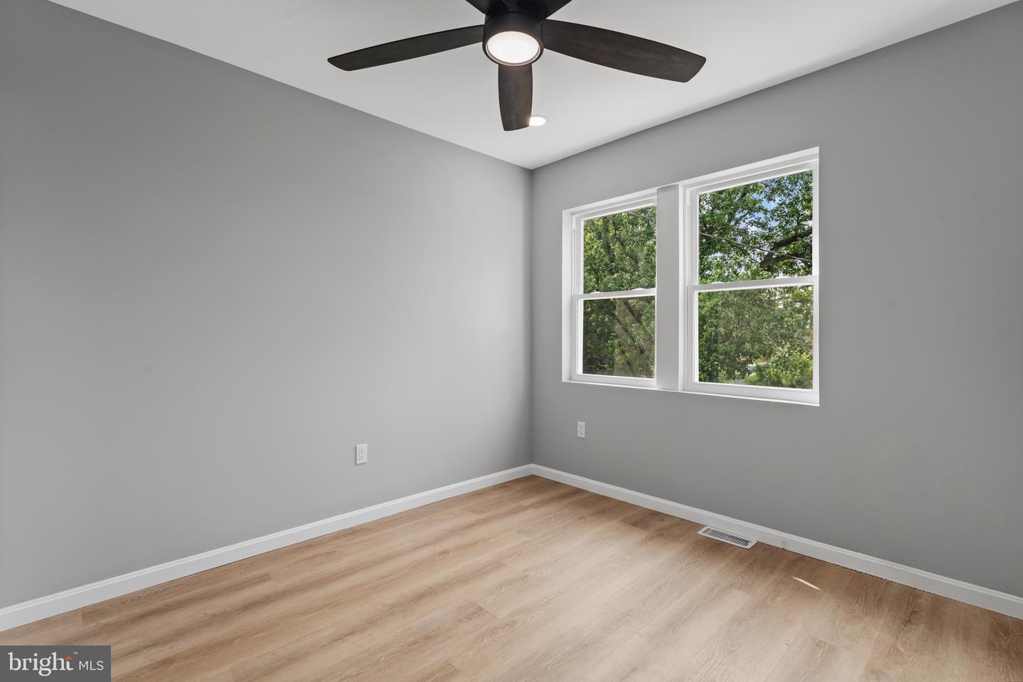 2507 Riggs Ave Property Photo 25