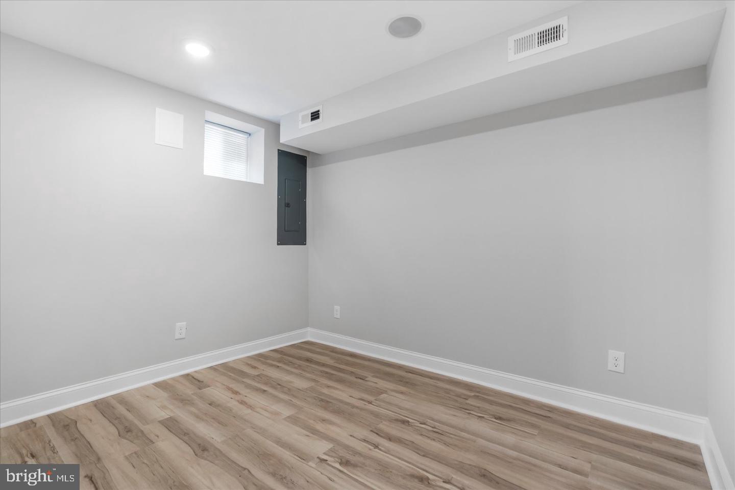 1666 Darley Ave Property Photo 34