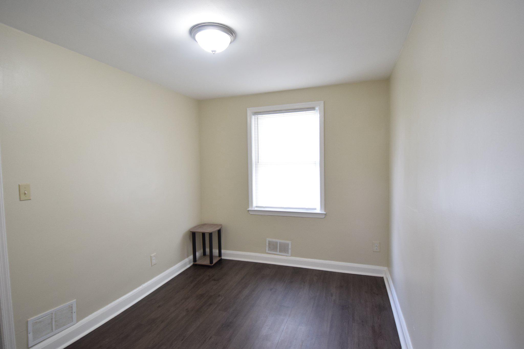 724 S Woodington Rd Property Photo 3