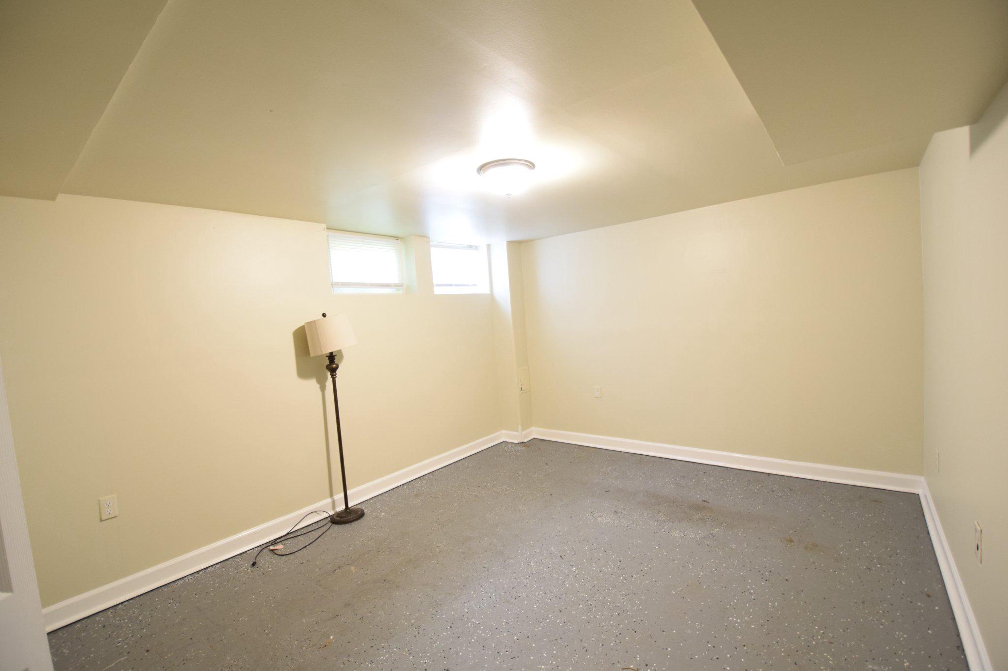 724 S Woodington Rd Property Photo 10