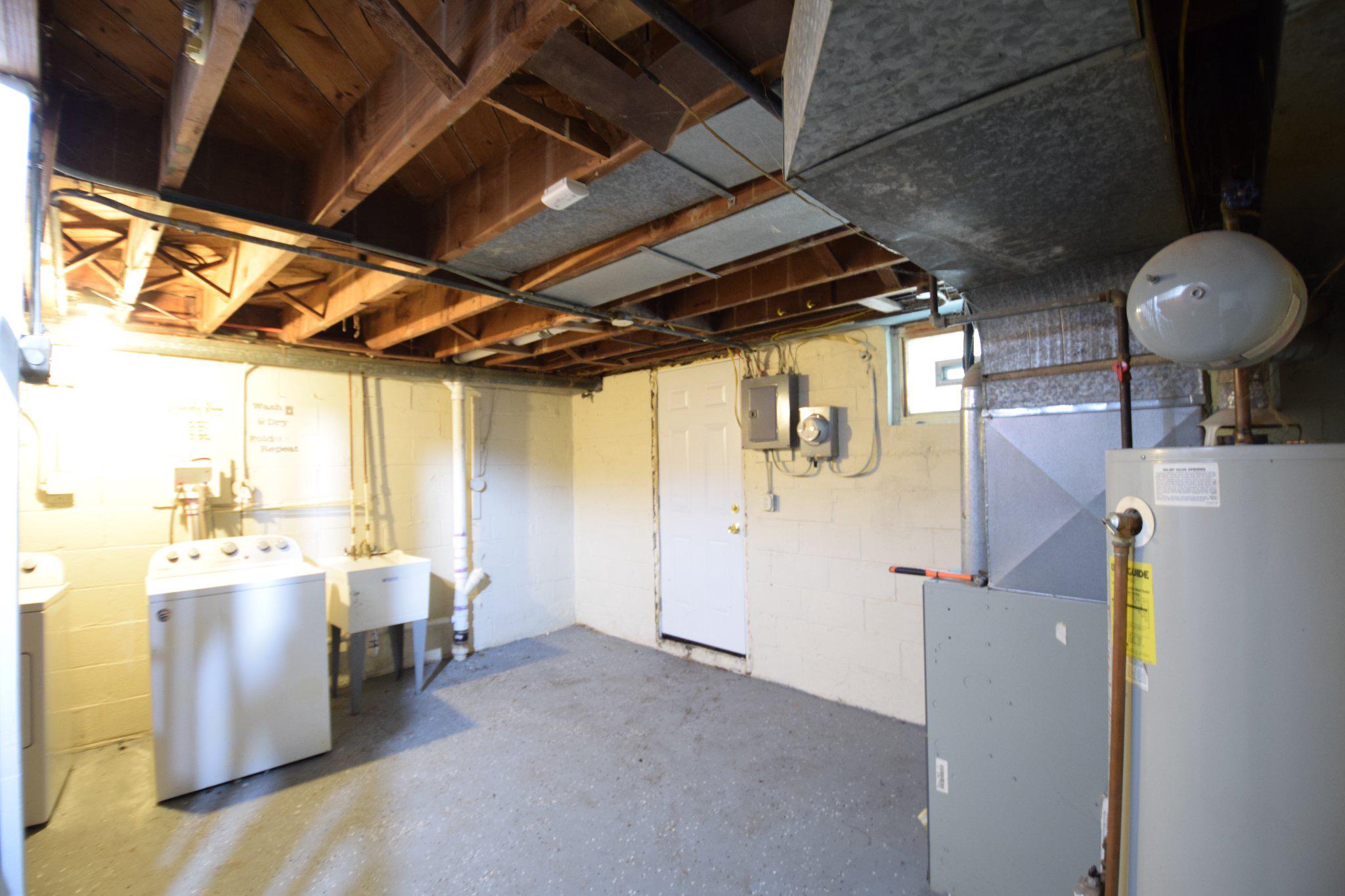 724 S Woodington Rd Property Photo 11