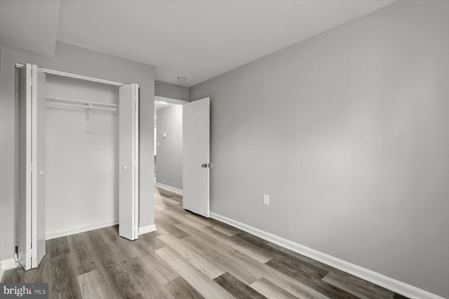 906 N Fulton Ave Property Photo 10