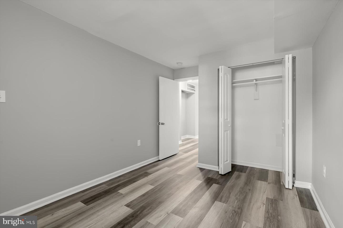 906 N Fulton Ave Property Photo 14