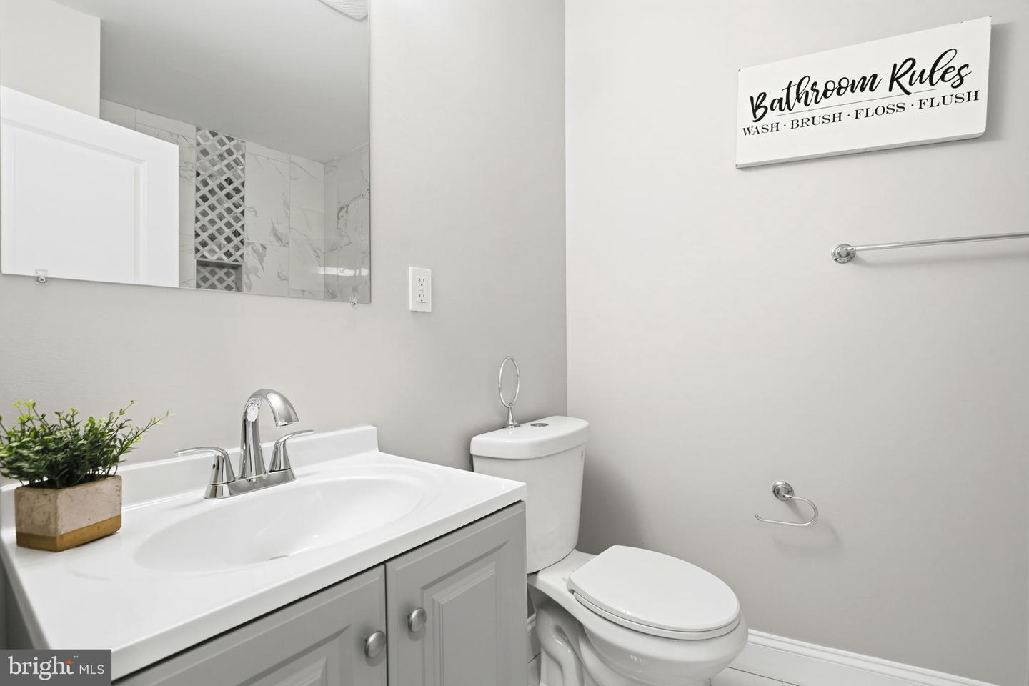 1619 Appleton St Property Photo 19