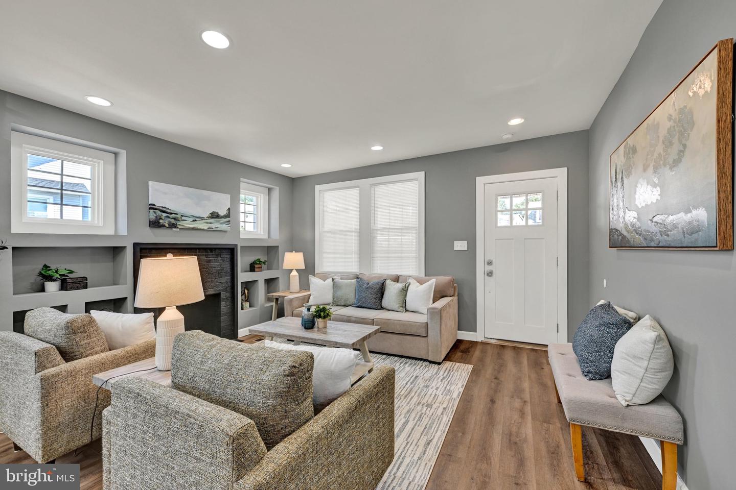 5101 Ardmore Way Property Photo 3