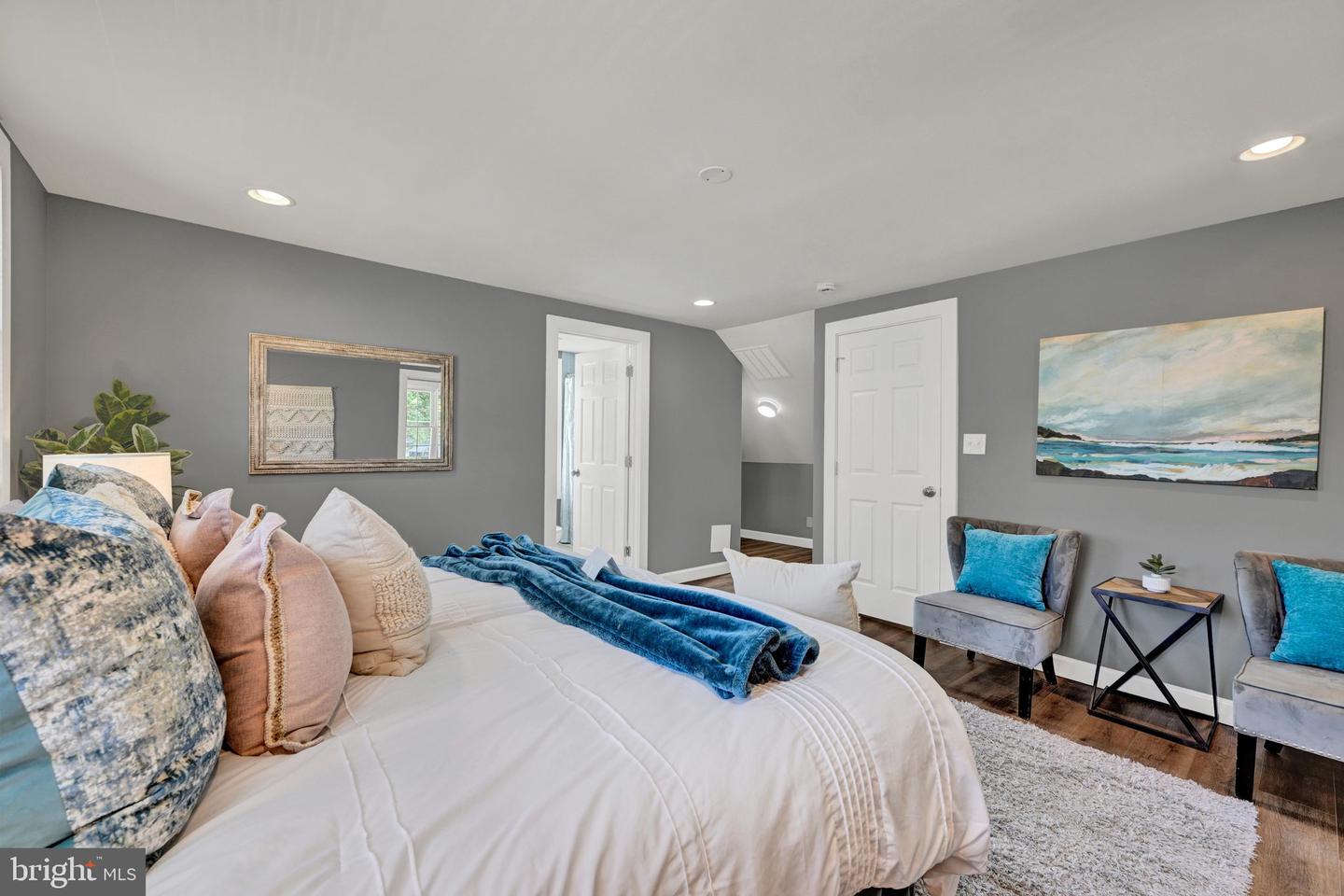 5101 Ardmore Way Property Photo 17
