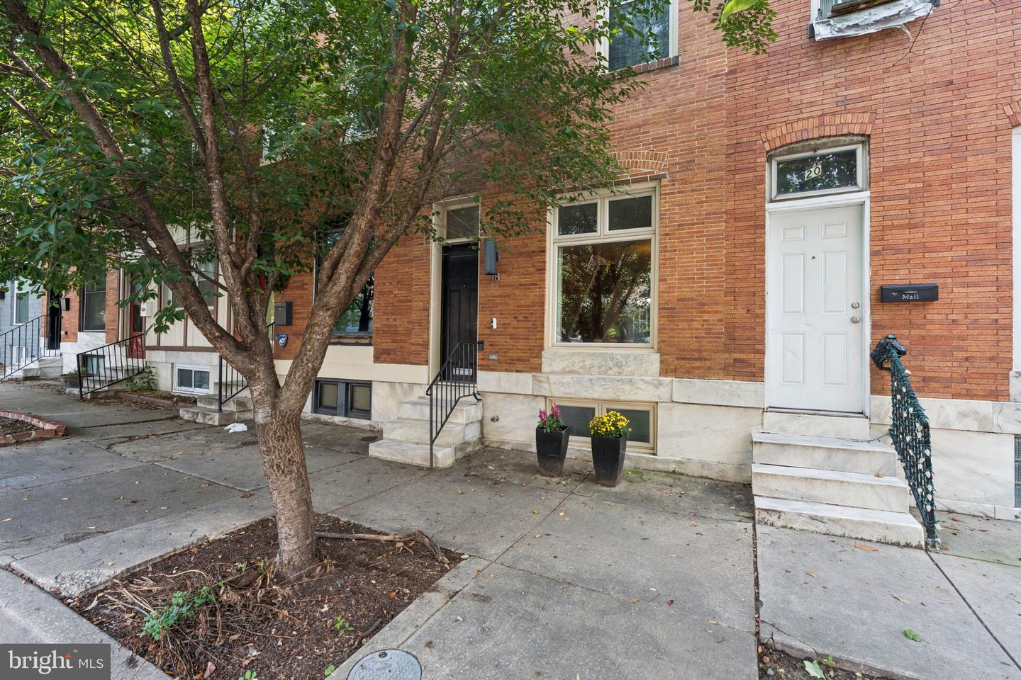 18 N East Ave Property Photo 6