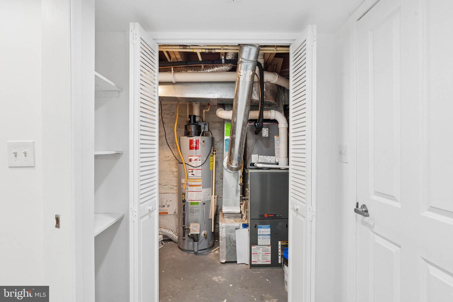 18 N East Ave Property Photo 44