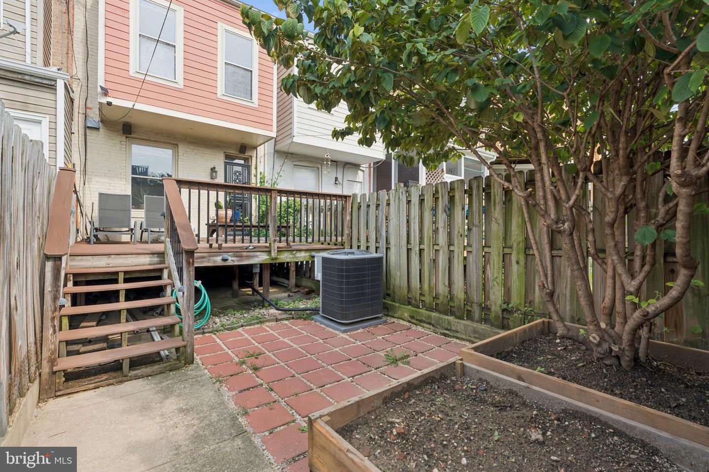 18 N East Ave Property Photo 49