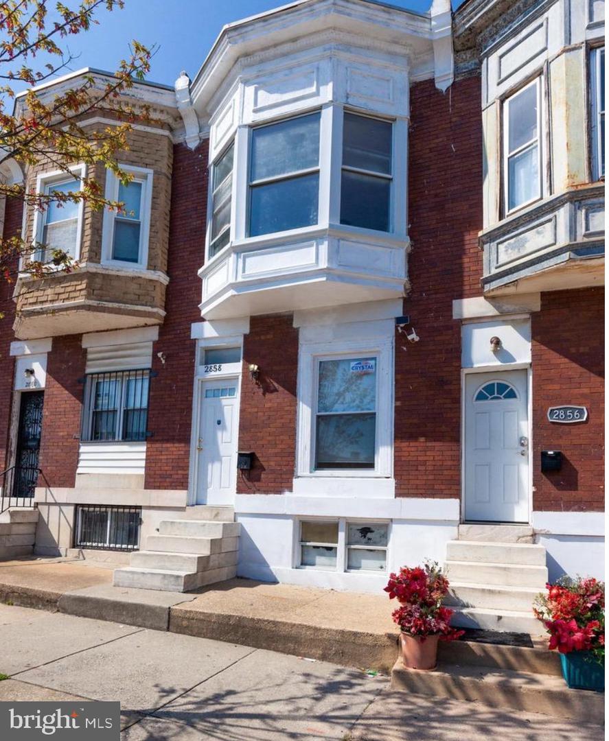2858 HARLEM AVE Property Photo 1