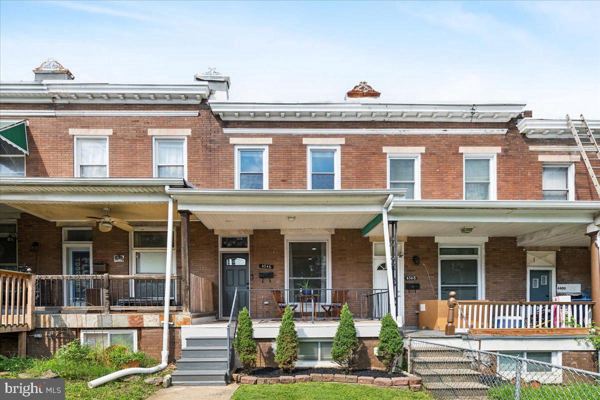 4346 FALLS RD Property Photo 1