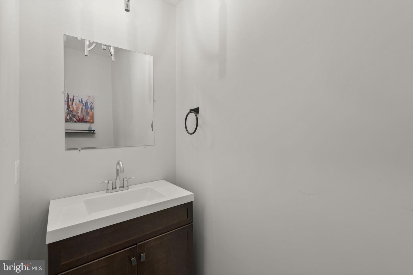 6004 Burgess Ave Property Photo 10