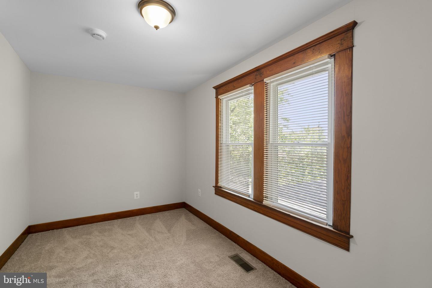 6004 Burgess Ave Property Photo 22