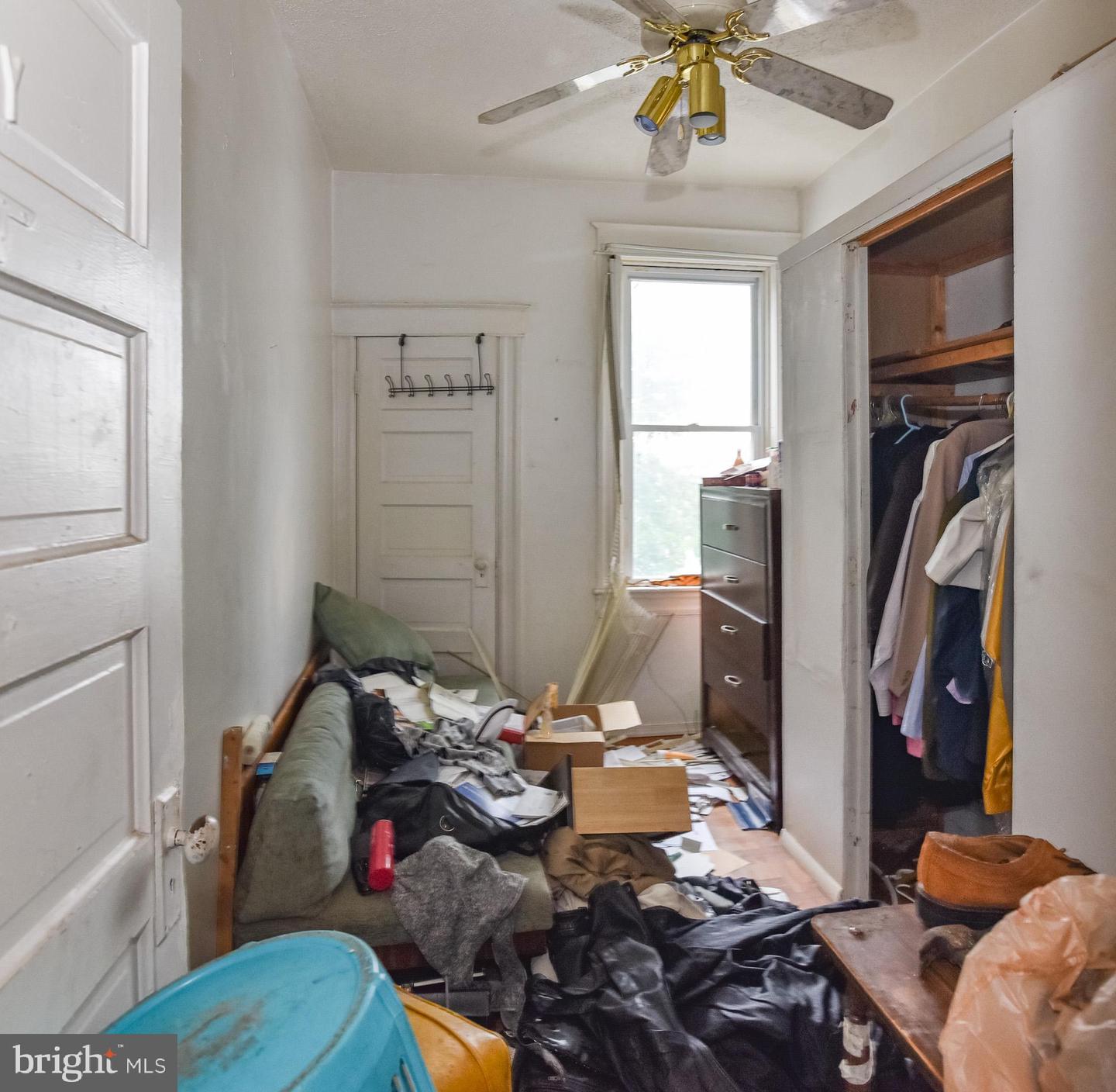 717 Linnard St Property Photo 13