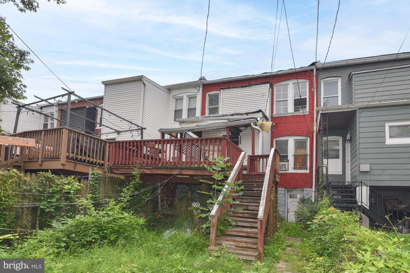 717 Linnard St Property Photo 17