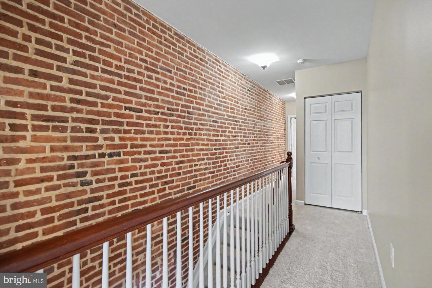 1 S East Ave Property Photo 17
