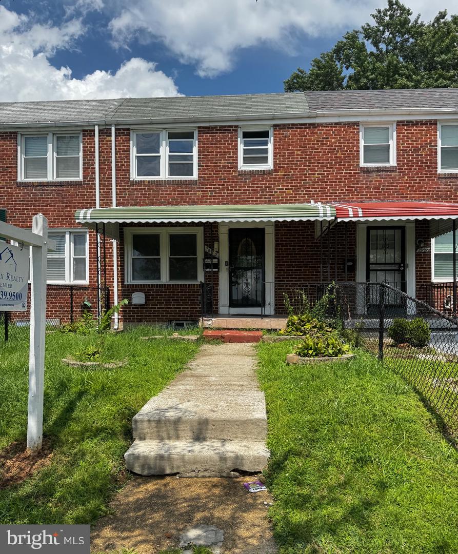 2625 Waterview Ave Property Photo 1