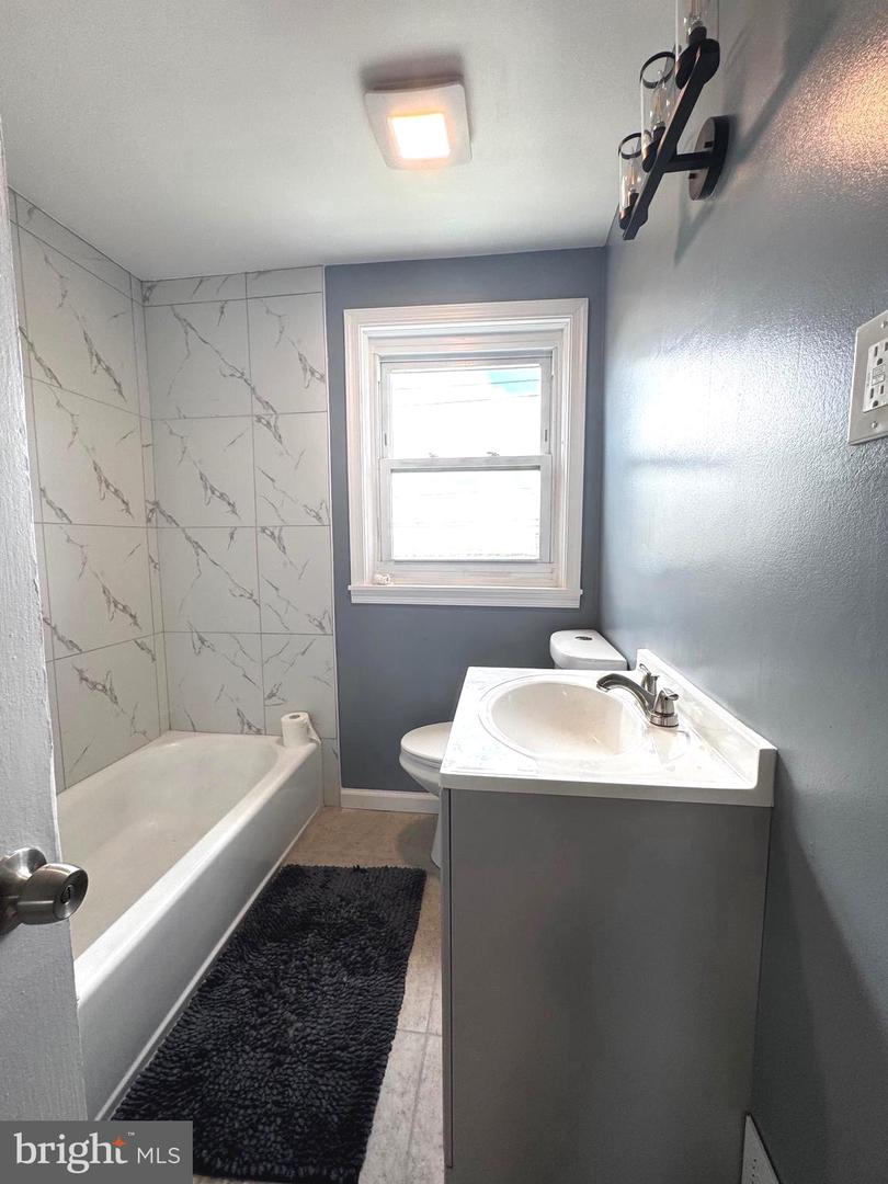 2625 Waterview Ave Property Photo 38