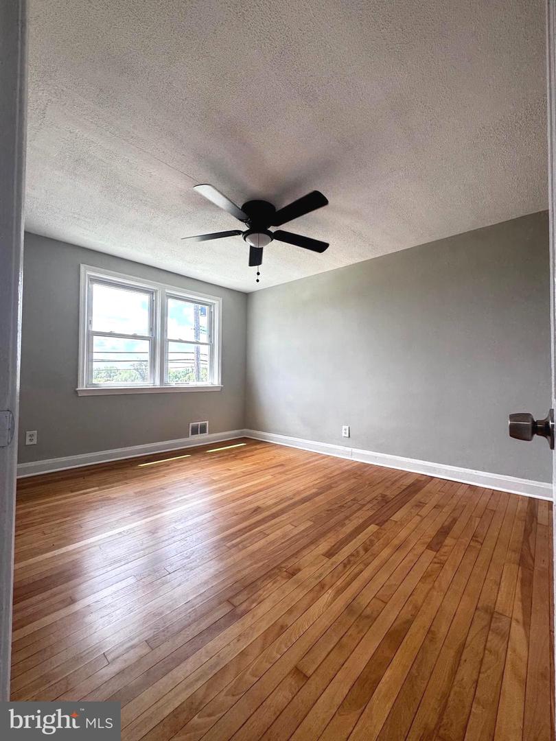 2625 Waterview Ave Property Photo 50