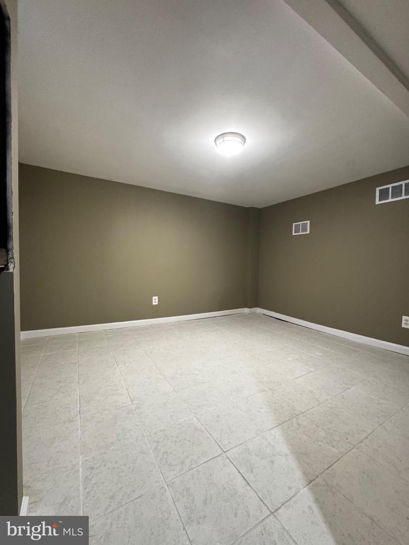 2625 Waterview Ave Property Photo 56