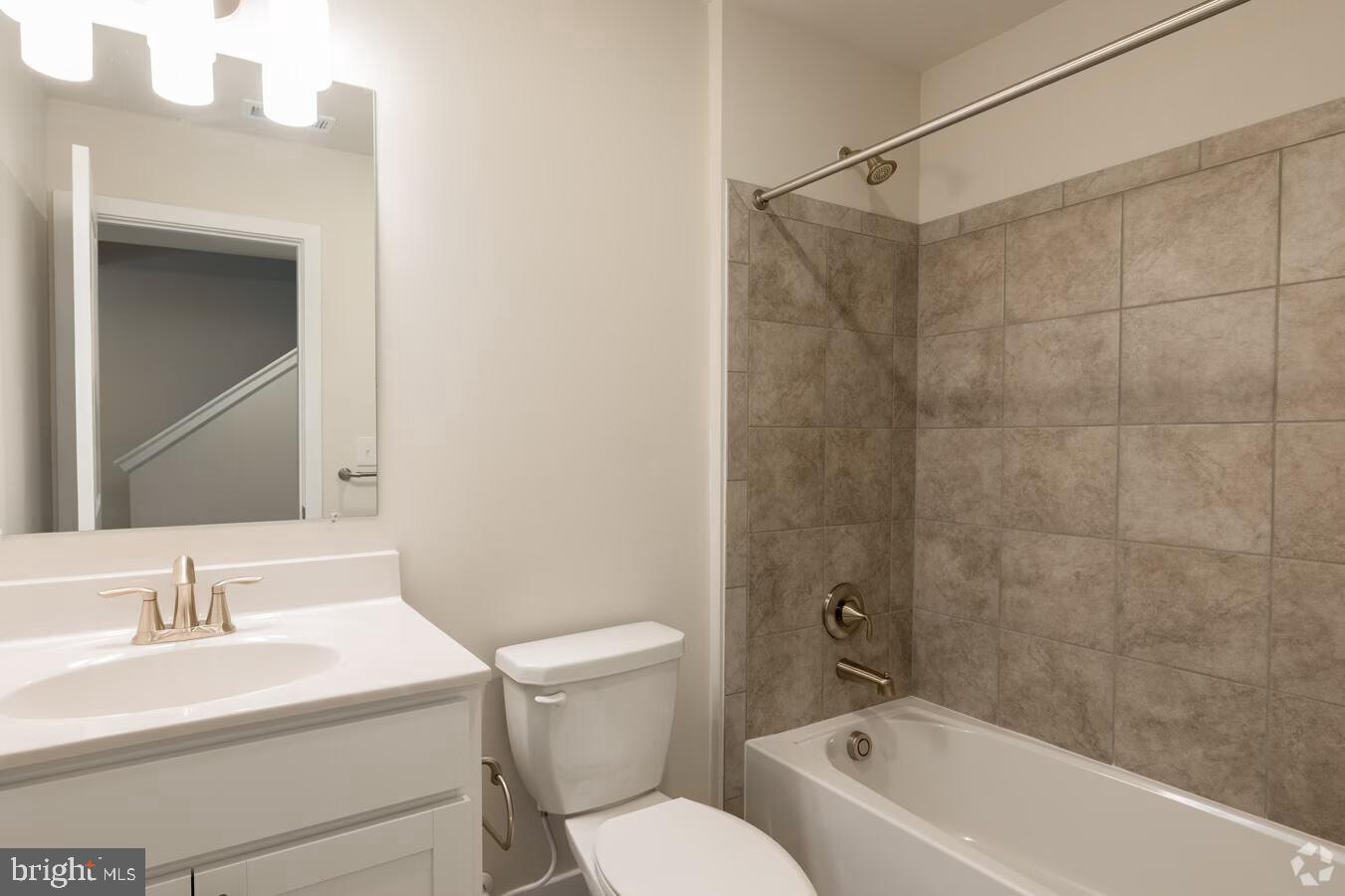1815 Guilford Ave Property Photo 14