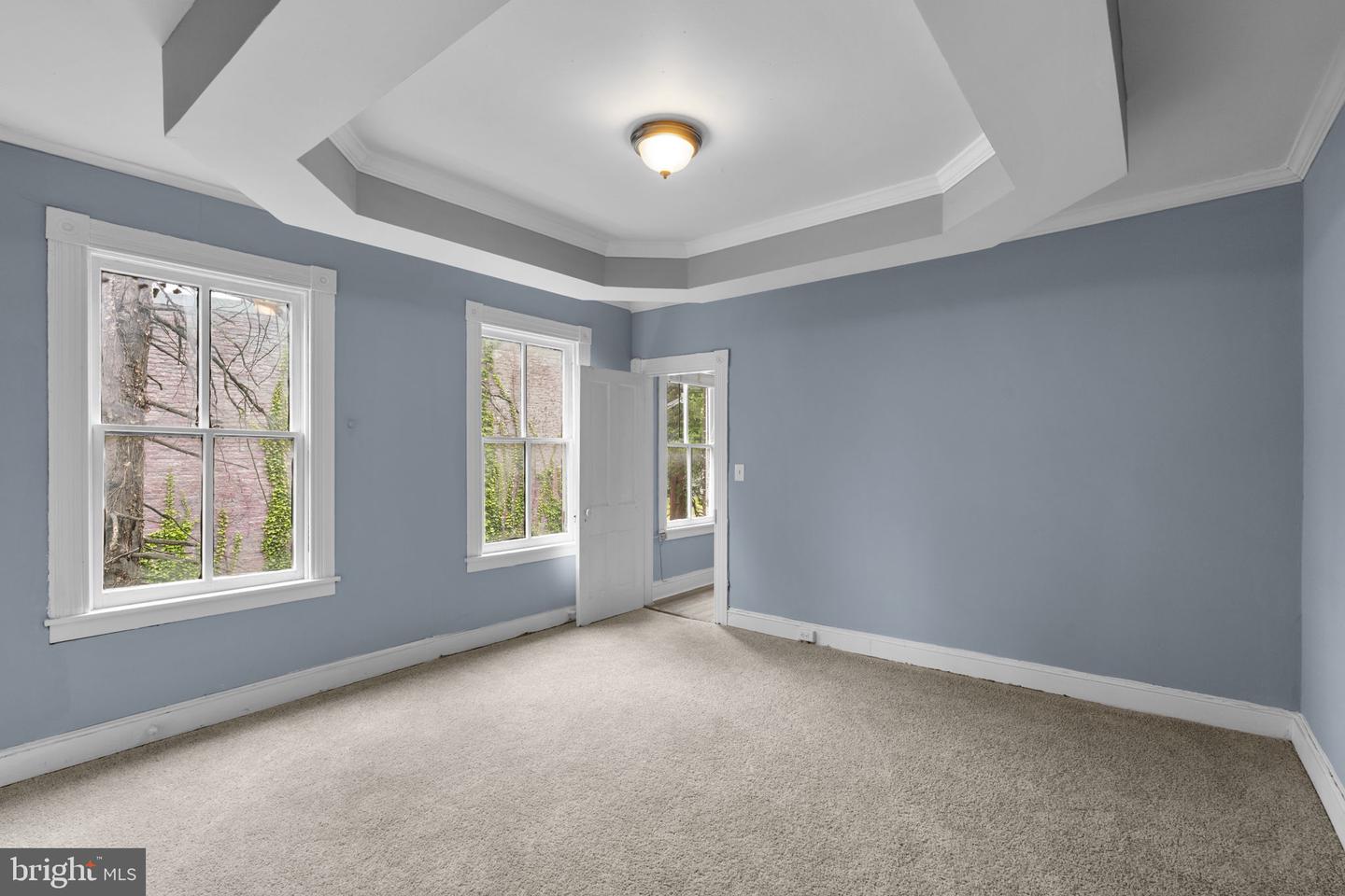 109 S Augusta Ave Property Photo 24