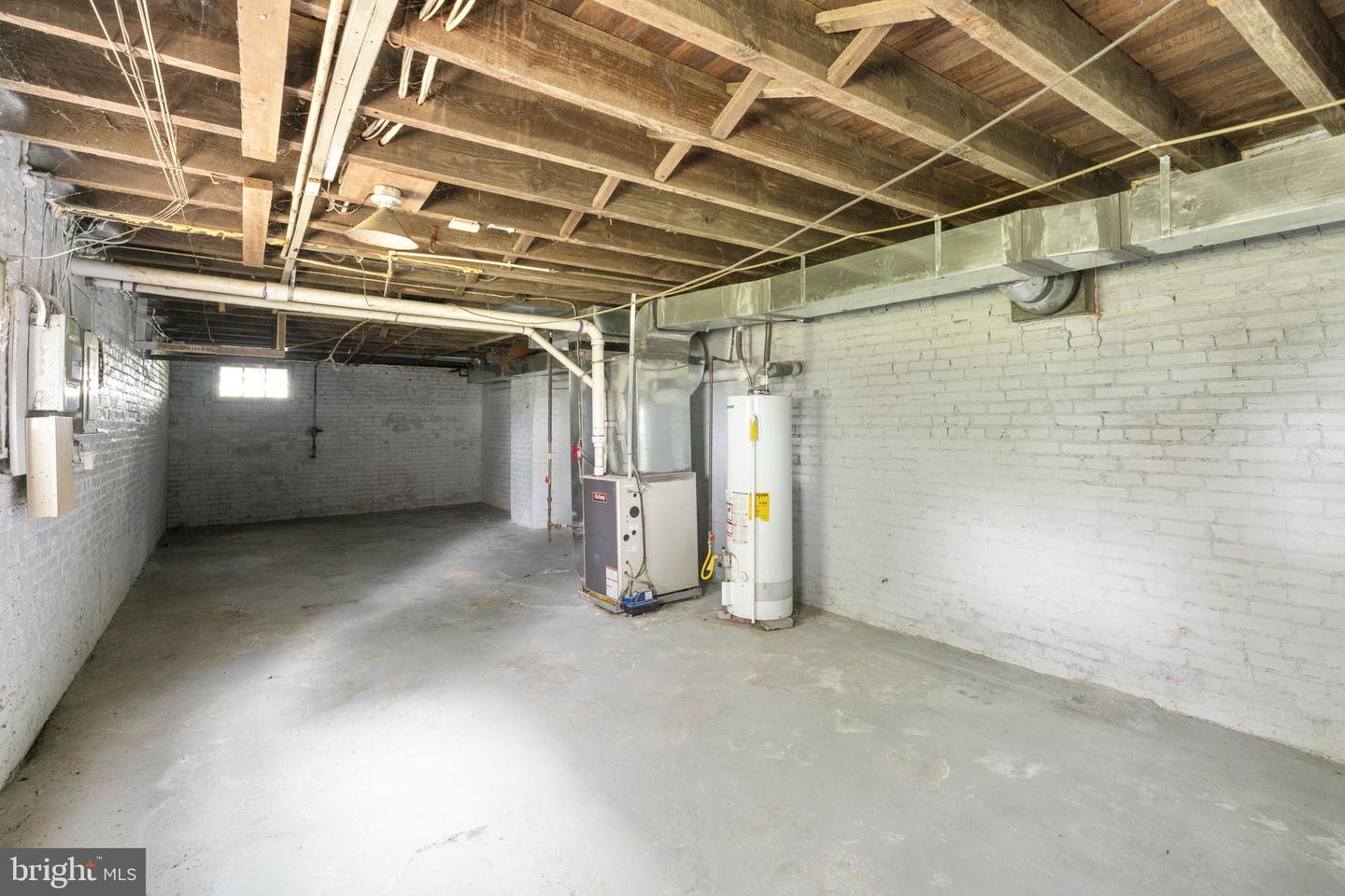 109 S Augusta Ave Property Photo 38