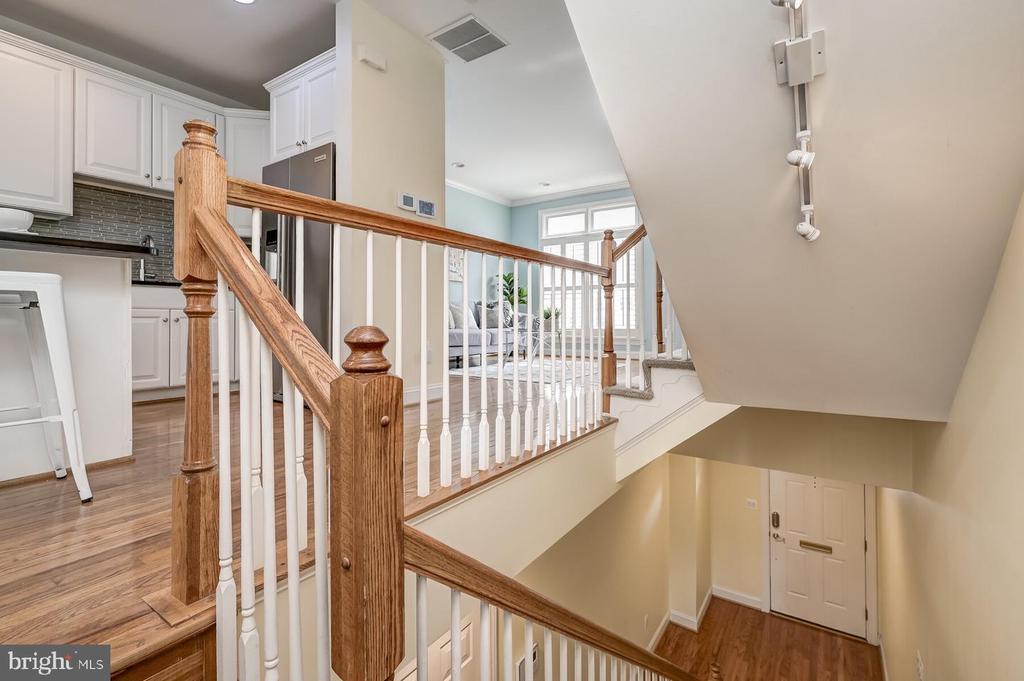 1236 Harbor Island Walk Property Photo 5
