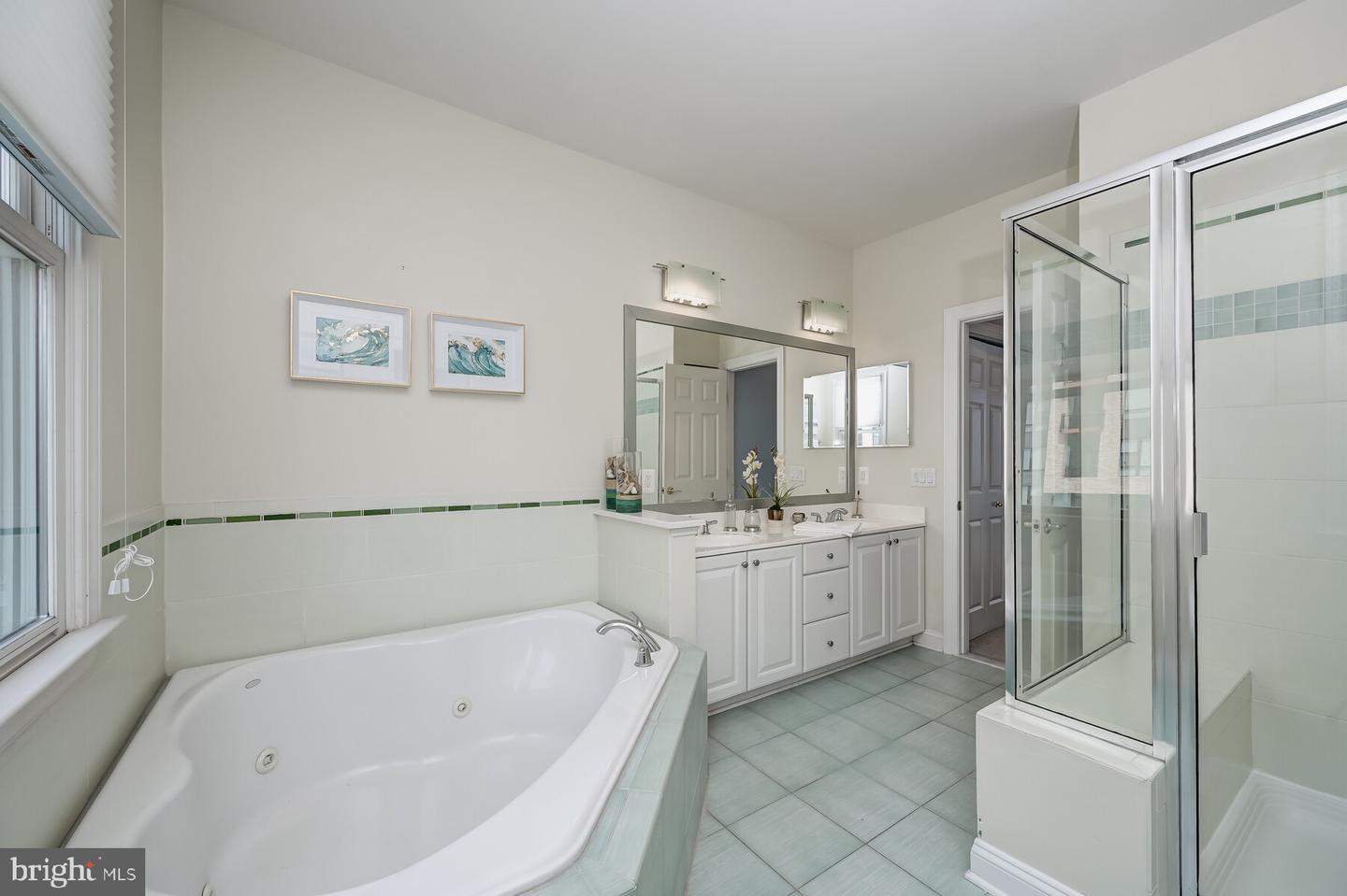 1236 Harbor Island Walk Property Photo 32