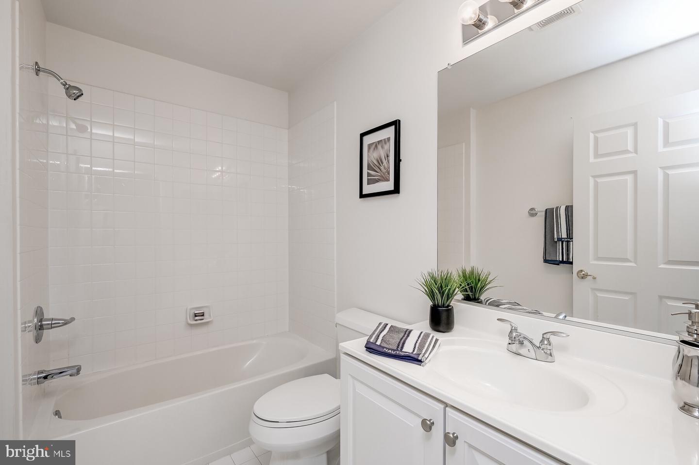 1236 Harbor Island Walk Property Photo 40