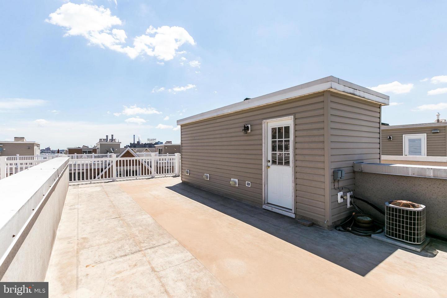 1236 Harbor Island Walk Property Photo 42