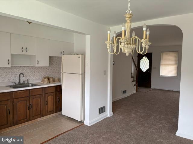 325 Imla St Property Photo 3