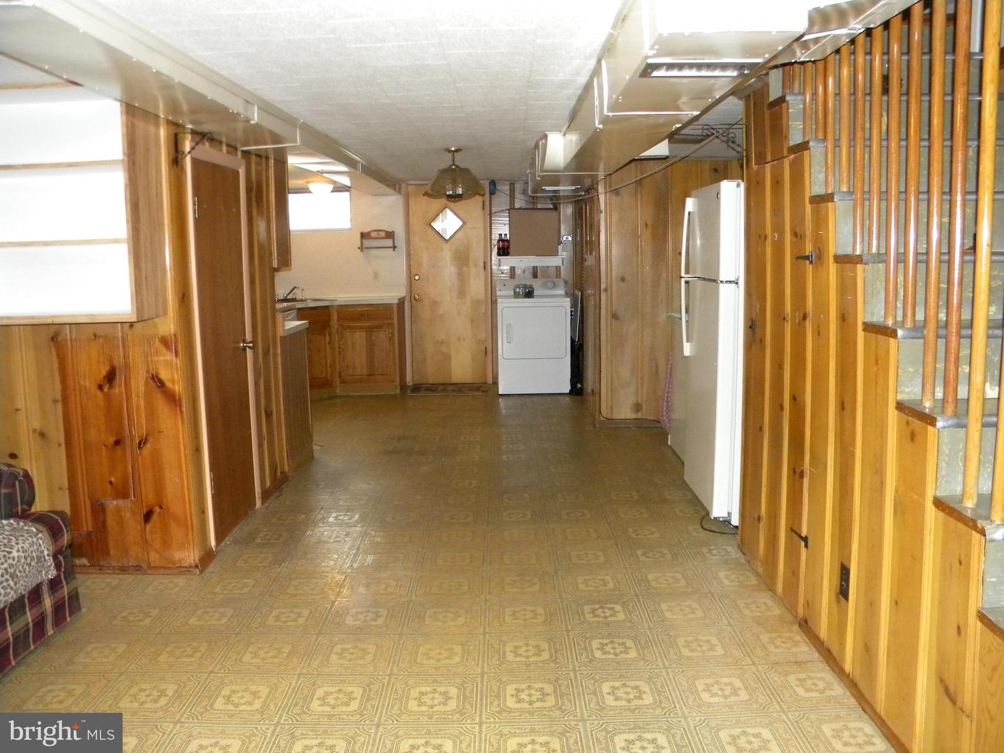 325 Imla St Property Photo 18