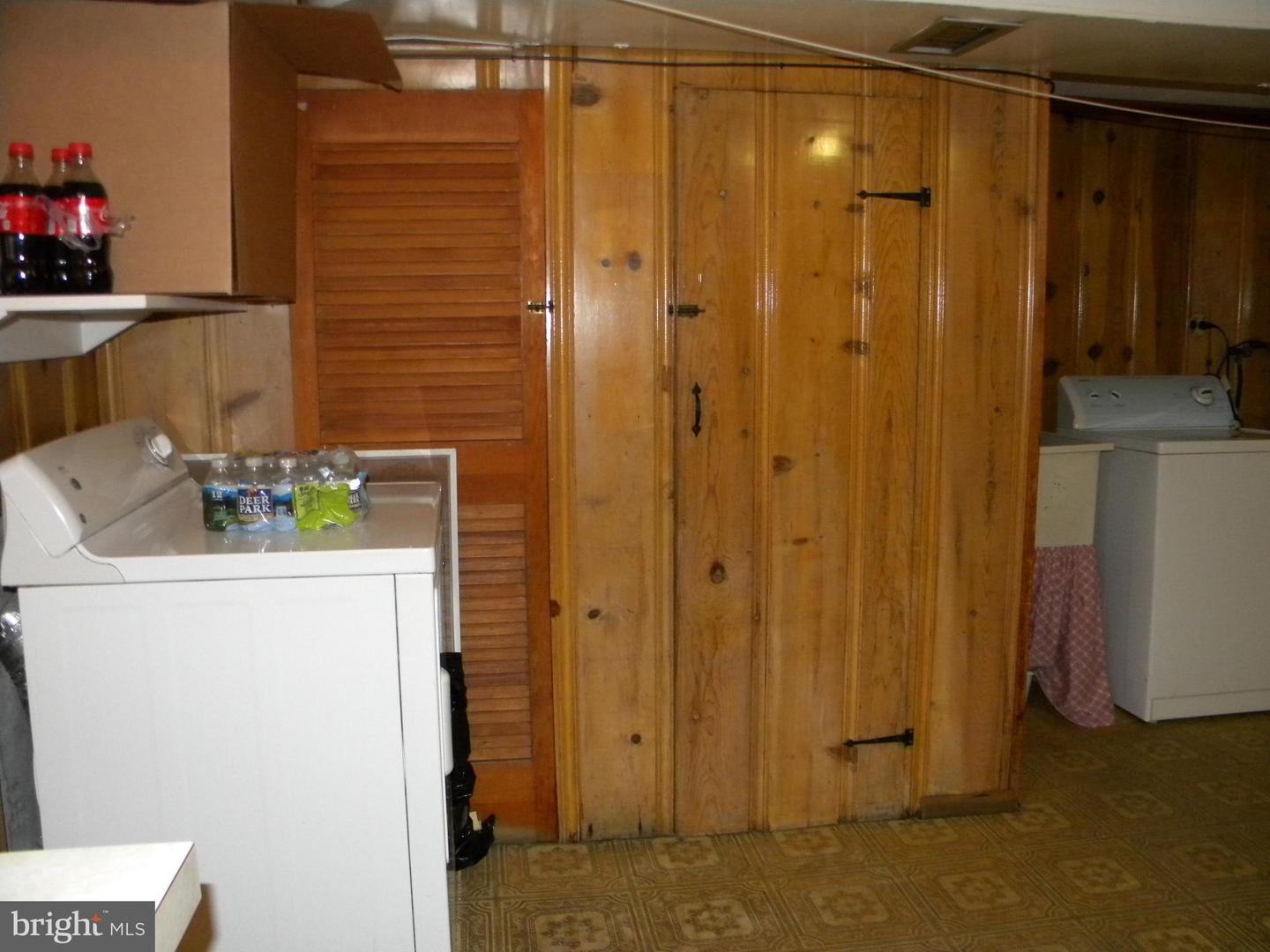 325 Imla St Property Photo 21