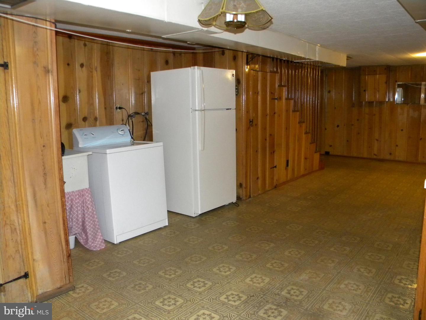 325 Imla St Property Photo 22