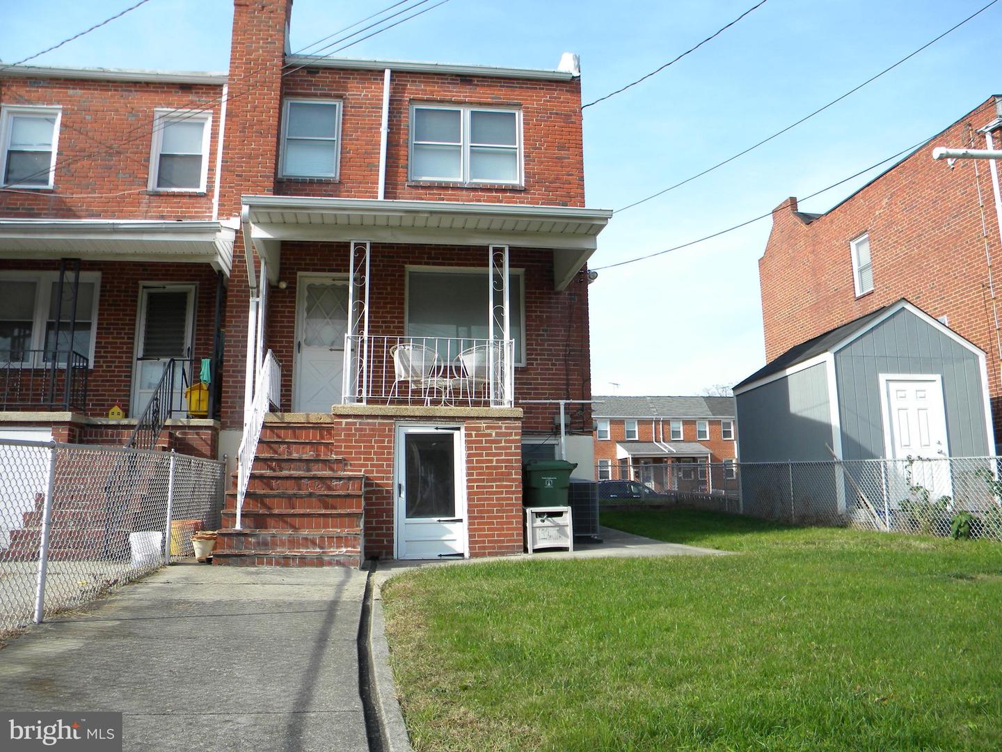 325 Imla St Property Photo 27