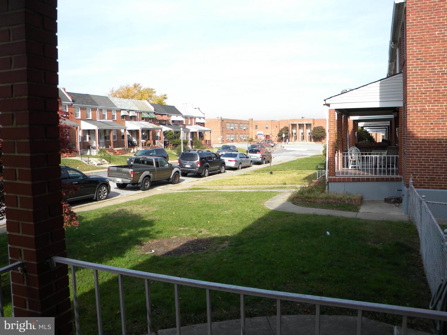 325 Imla St Property Photo 30