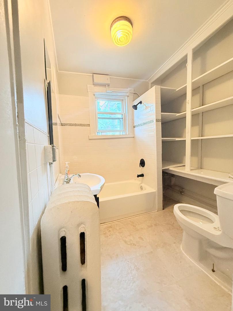 2740 N Calvert St #1 Property Photo 11