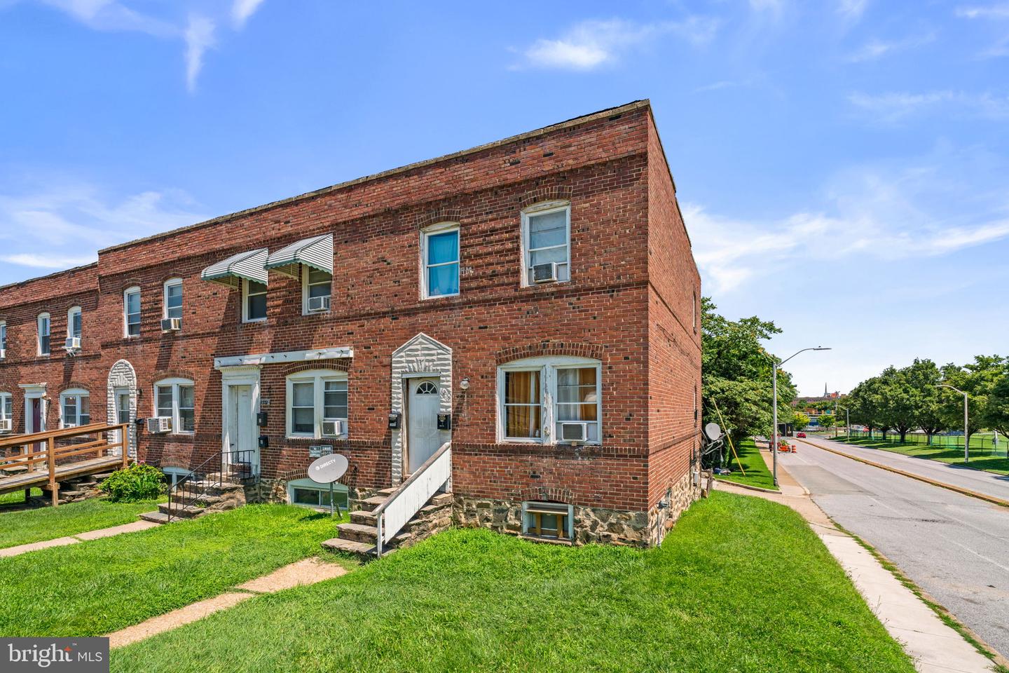 1229 Steelton Ave Property Photo 3