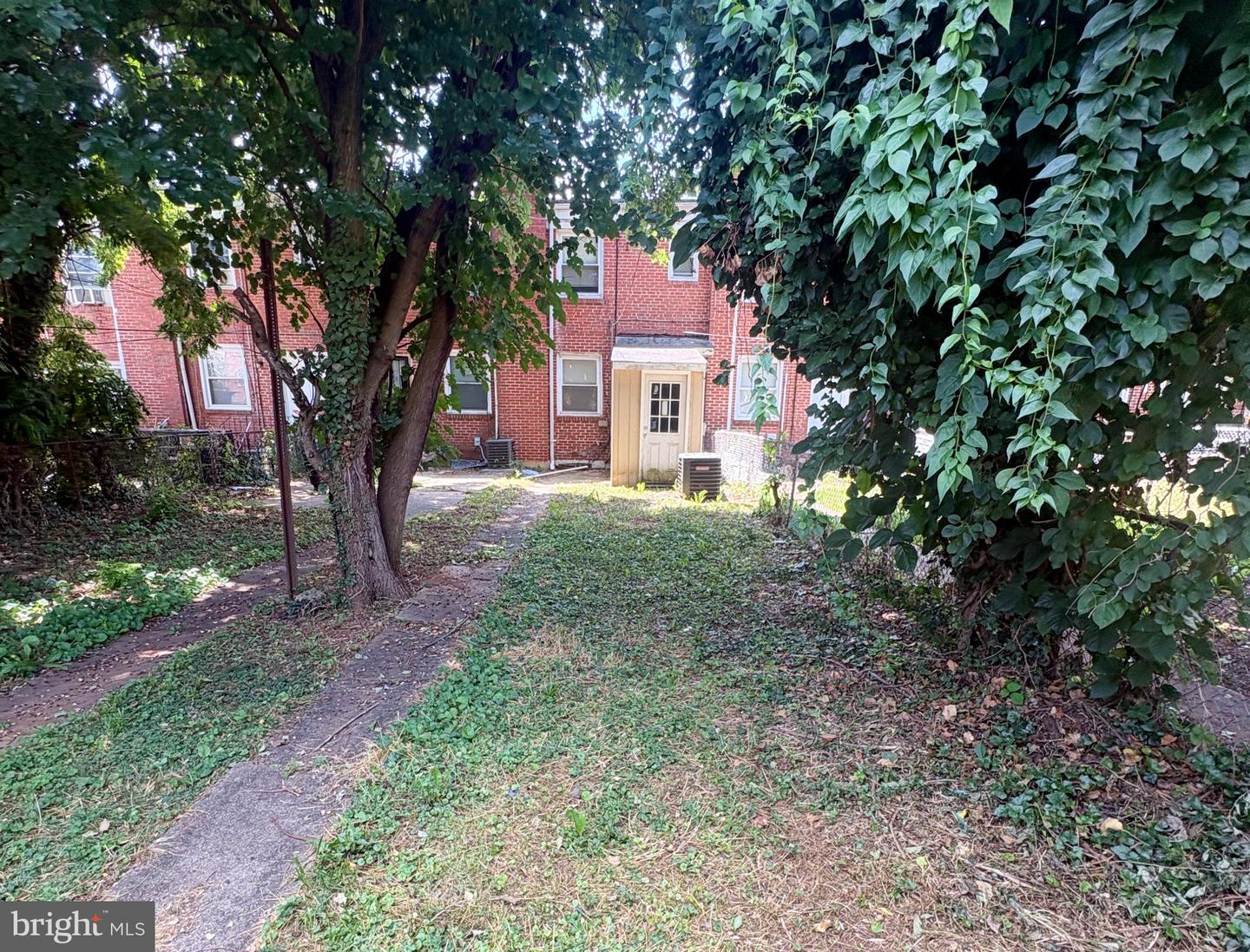 3312 Avondale Ave Property Photo 3