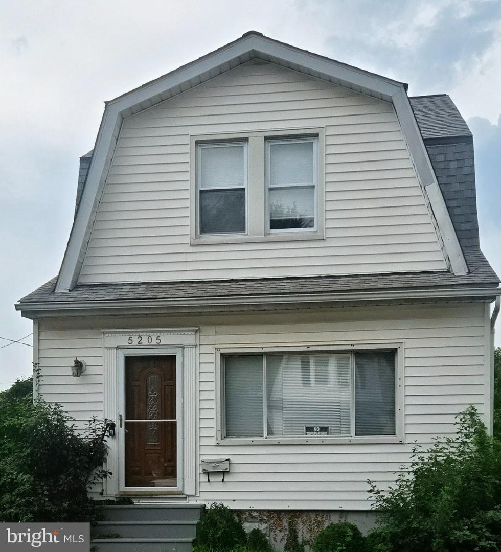 5205 PEMBROKE AVE Property Photo 1