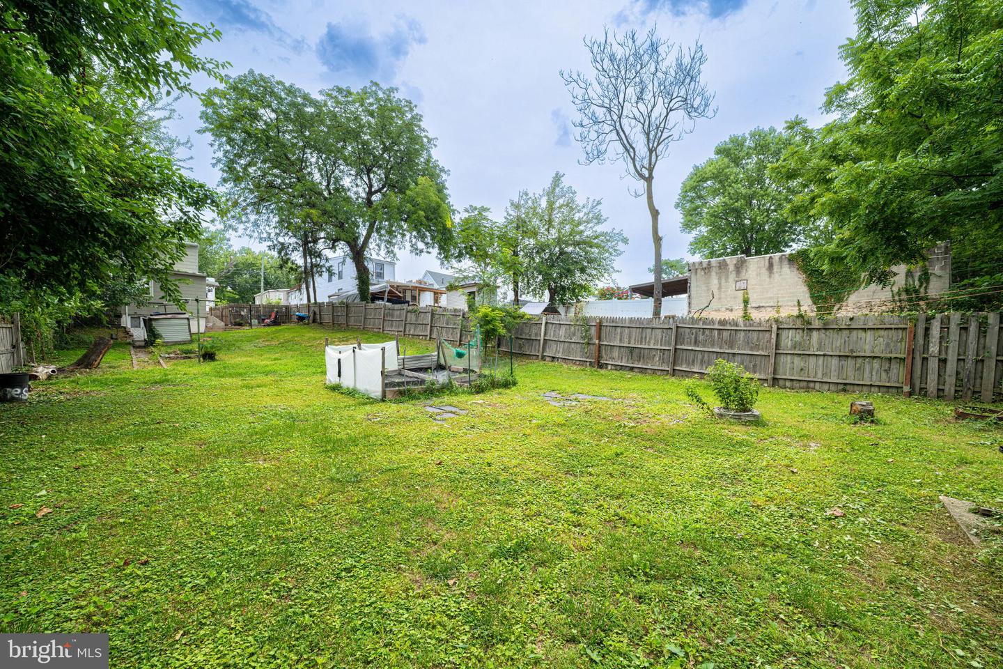 3223 Strickland St Property Photo 15