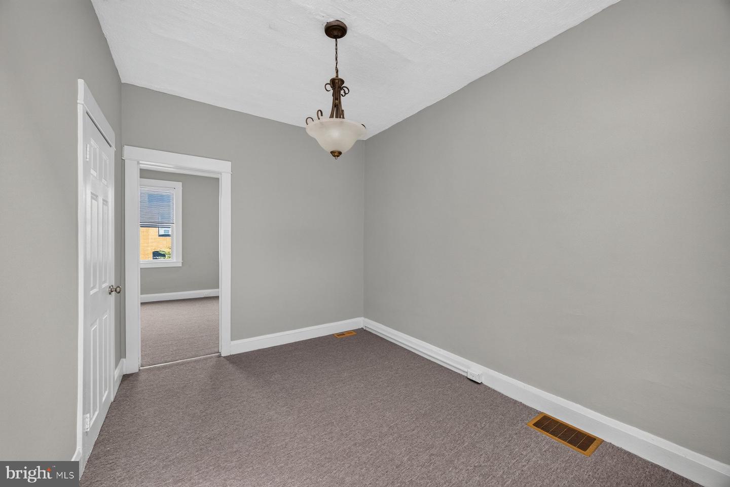 602 S Macon St Property Photo 21