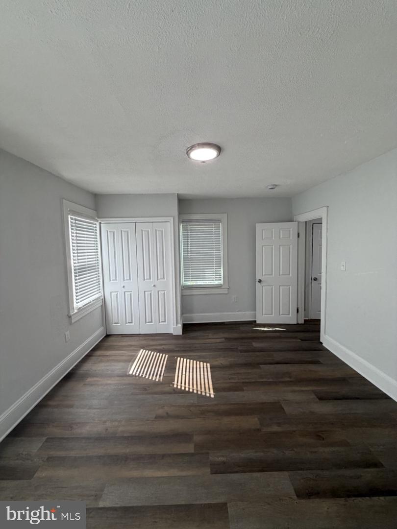 5247 Nelson Ave Property Photo 17